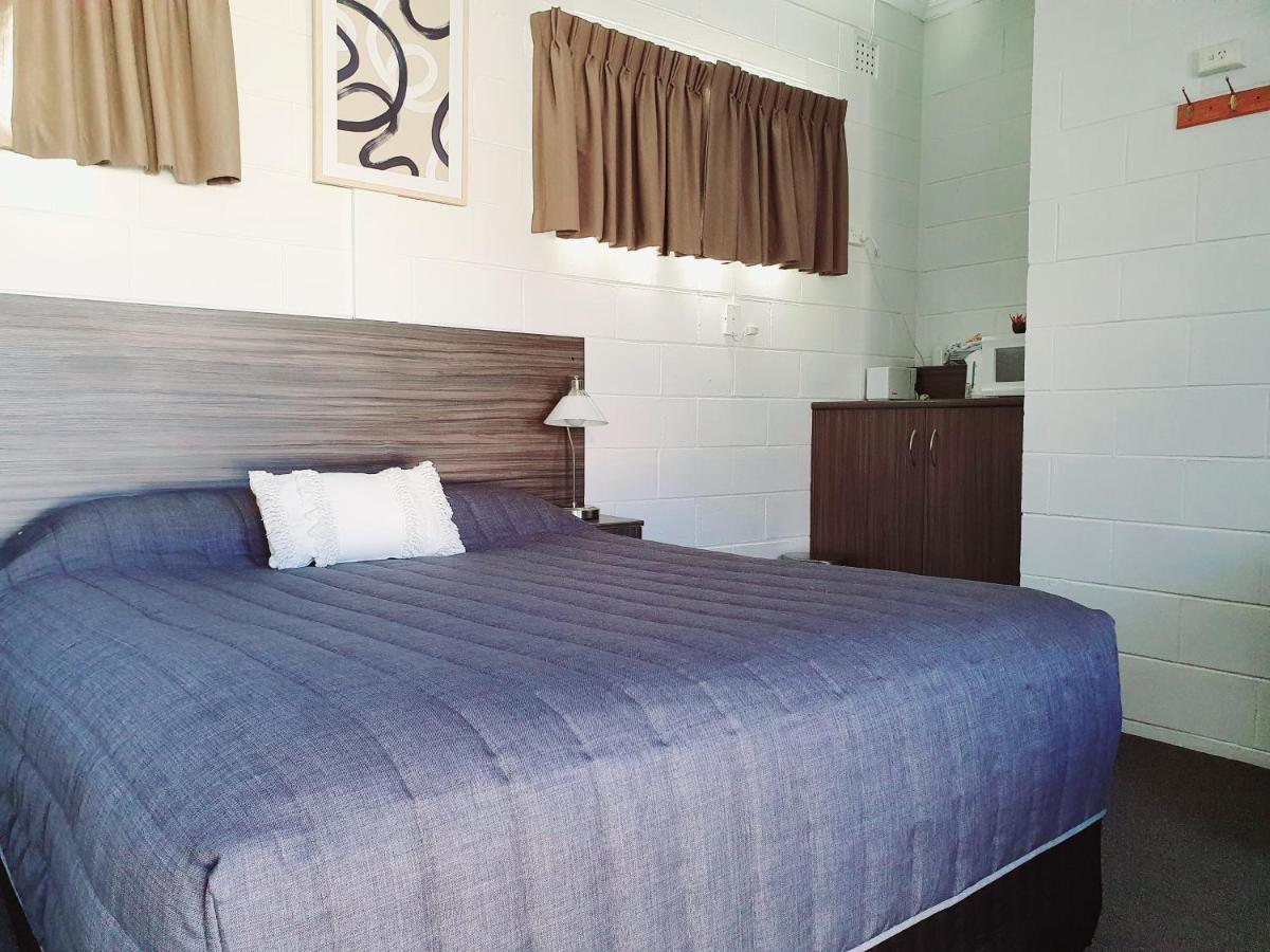 Motel Riverbend ไทเลมเบนด์ ภายนอก รูปภาพ